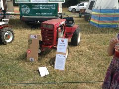 image wheel horse at show