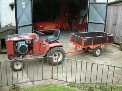 !984 C-125 and Saxon trailer.