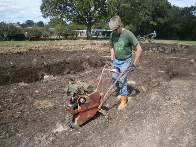 post-102-0-91138800-1409686476_thumb.jpe