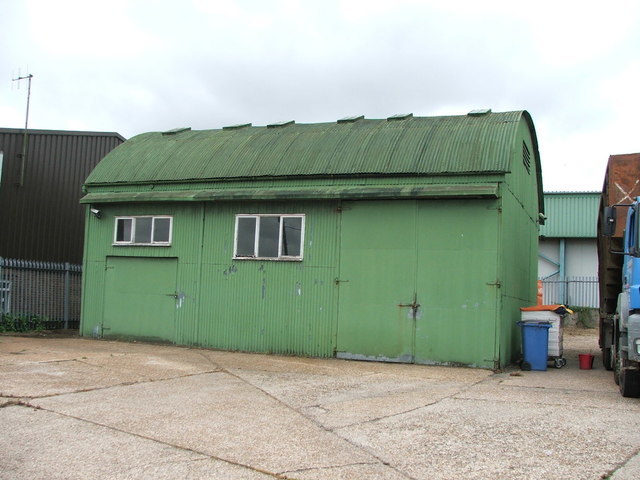 bp garage gills green 006.JPG