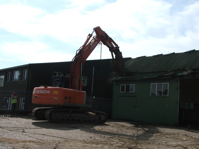 bp garage gills green 018.JPG