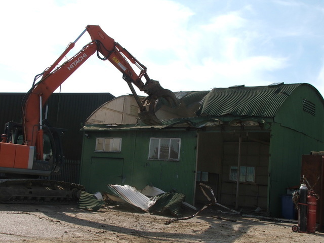 bp garage gills green 024.JPG