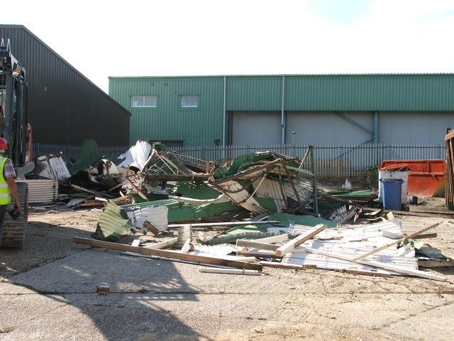 bp garage gills green 040.JPG