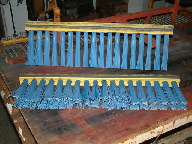 Rake - brush 002.JPG