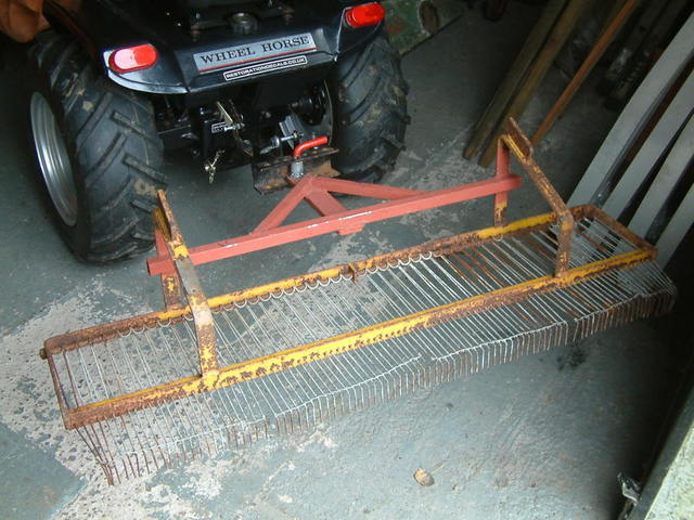 Rake - brush 006.JPG