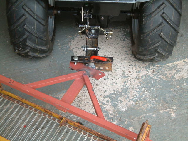 Rake - brush 007.JPG