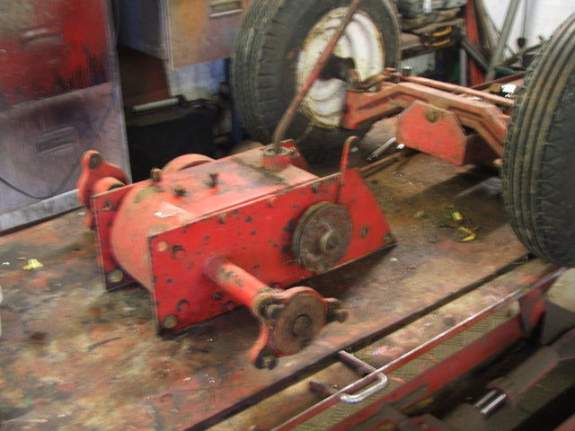 1961 wheelhorse suburban 009.JPG