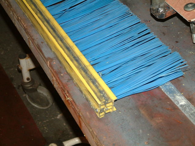 Rake = brush 003.JPG