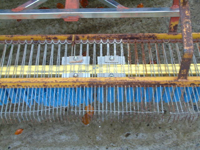 rake - brush 002.JPG
