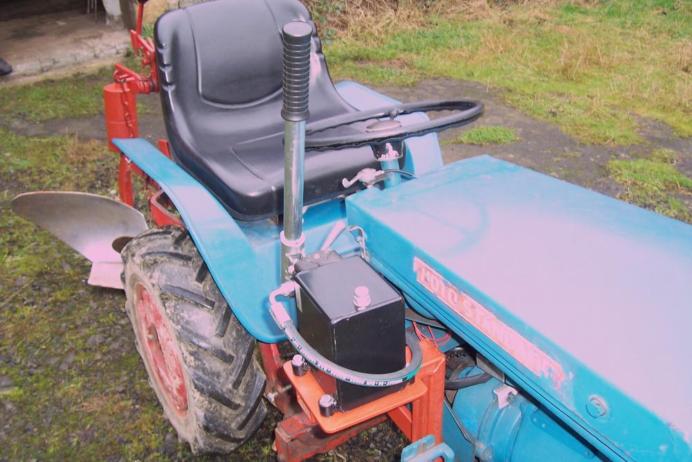 kermit hand pumpl.JPG