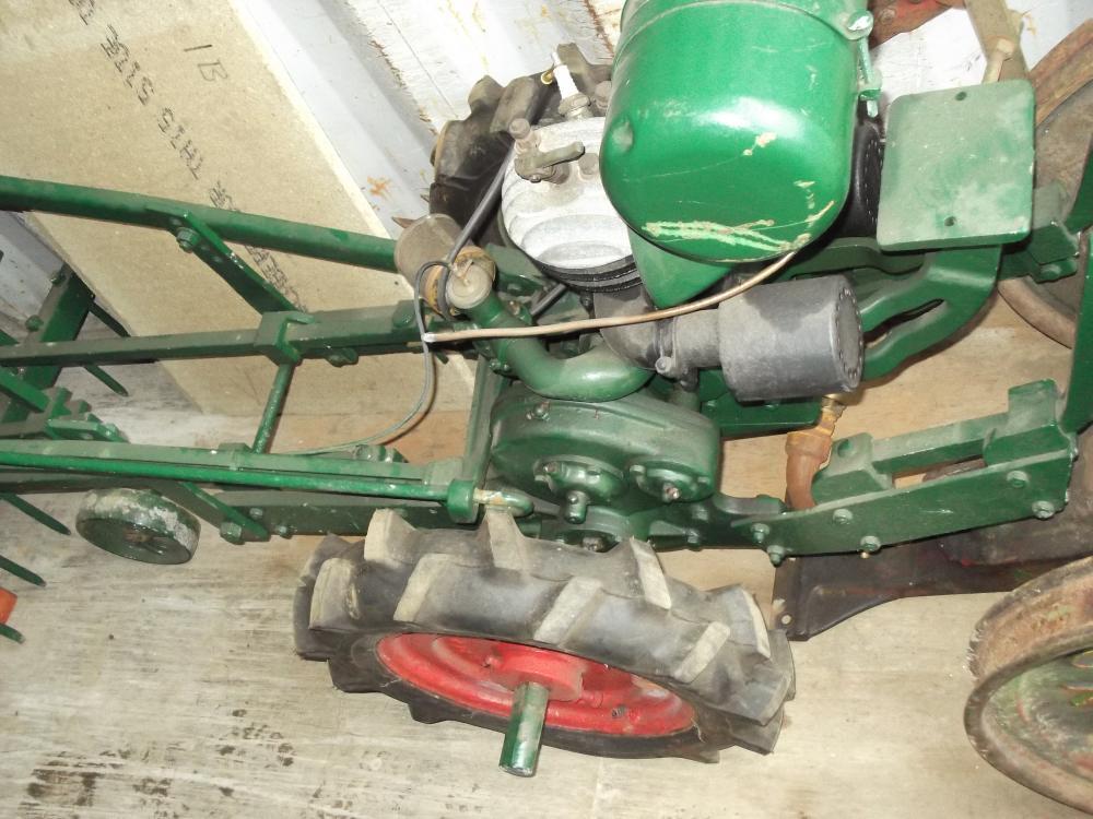 new seed drill 005.JPG