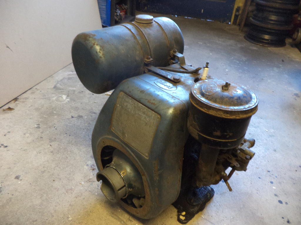 Another Villiers engine... - Stationary Gas Powered Machines - My Old ...